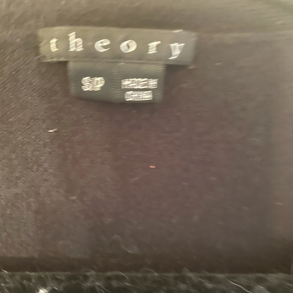 Theory cardigan in pristine condition - Picture 3 of 5